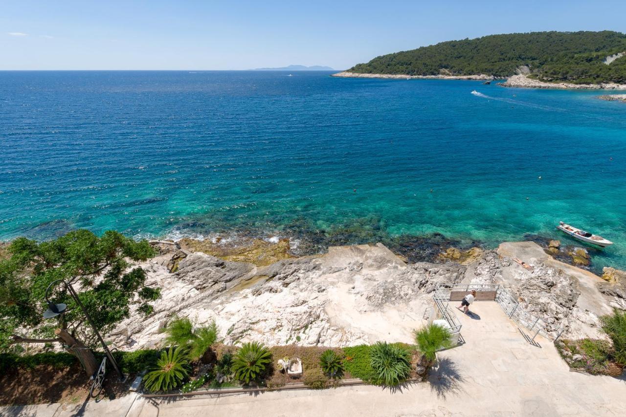Luxury Bellavista Amazing Sea Holidays With Private Beach & Parking Мілна Екстер'єр фото