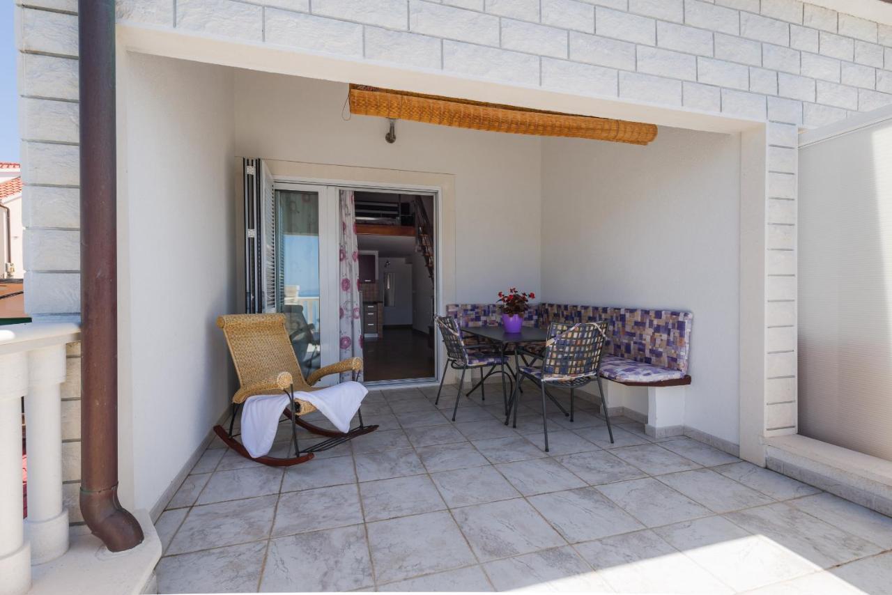 Luxury Bellavista Amazing Sea Holidays With Private Beach & Parking Мілна Екстер'єр фото